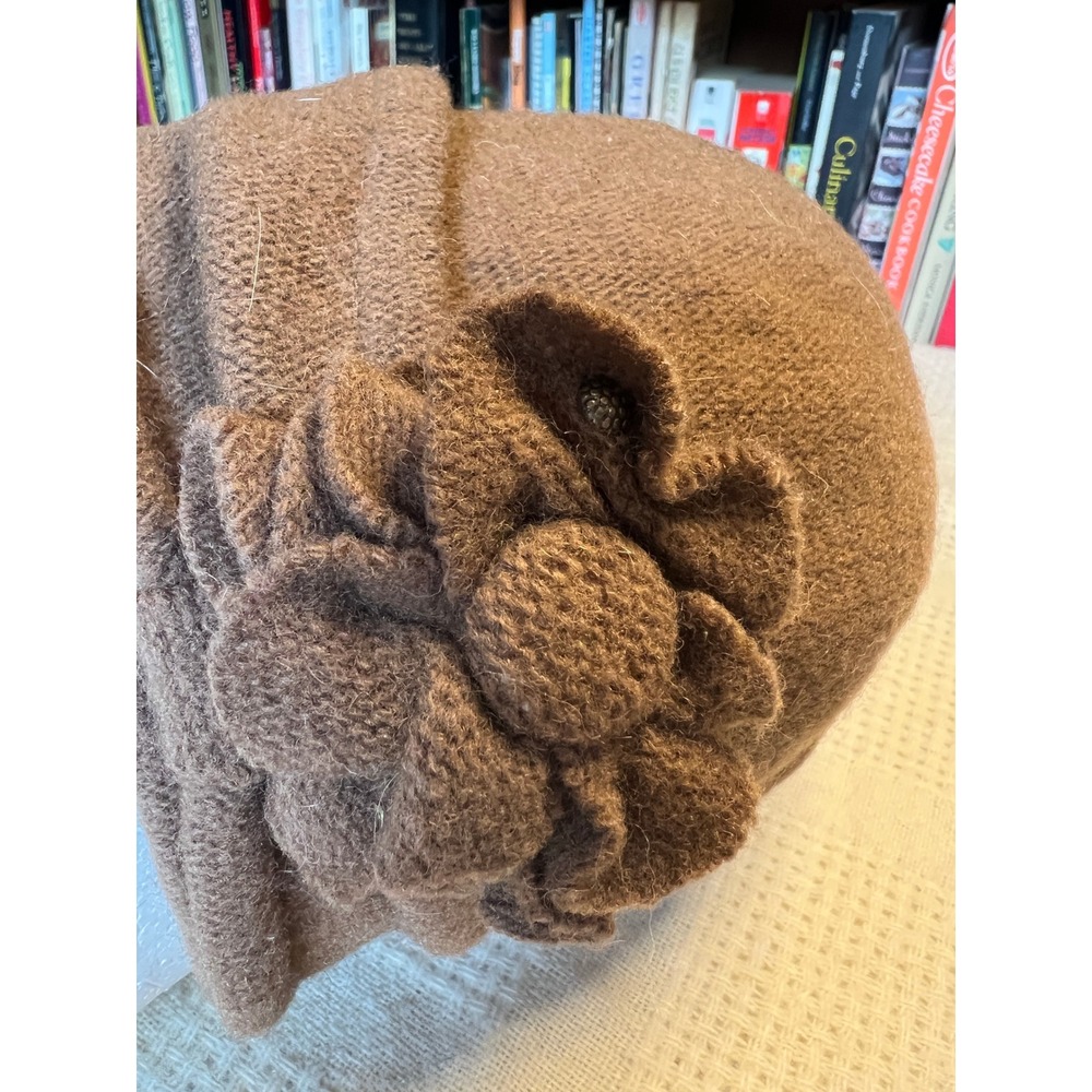 CC Beanie Women's Brown 100% Wool Knit Beanie Hat with Flower Accent One‎ Size